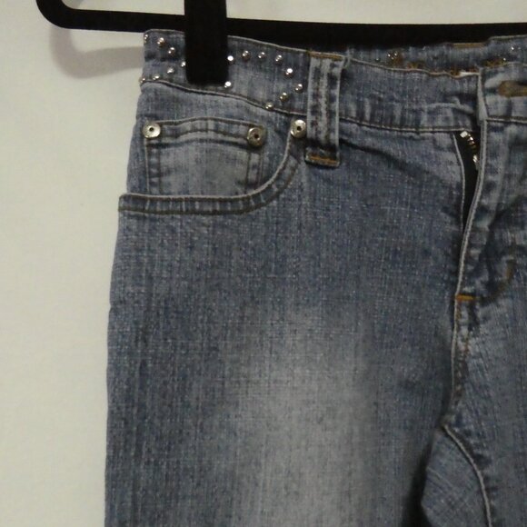 LONDON BLUES - Petites | 4P | Bootcut Jeans | Studded Waist | *Missing Button - Picture 3 of 16